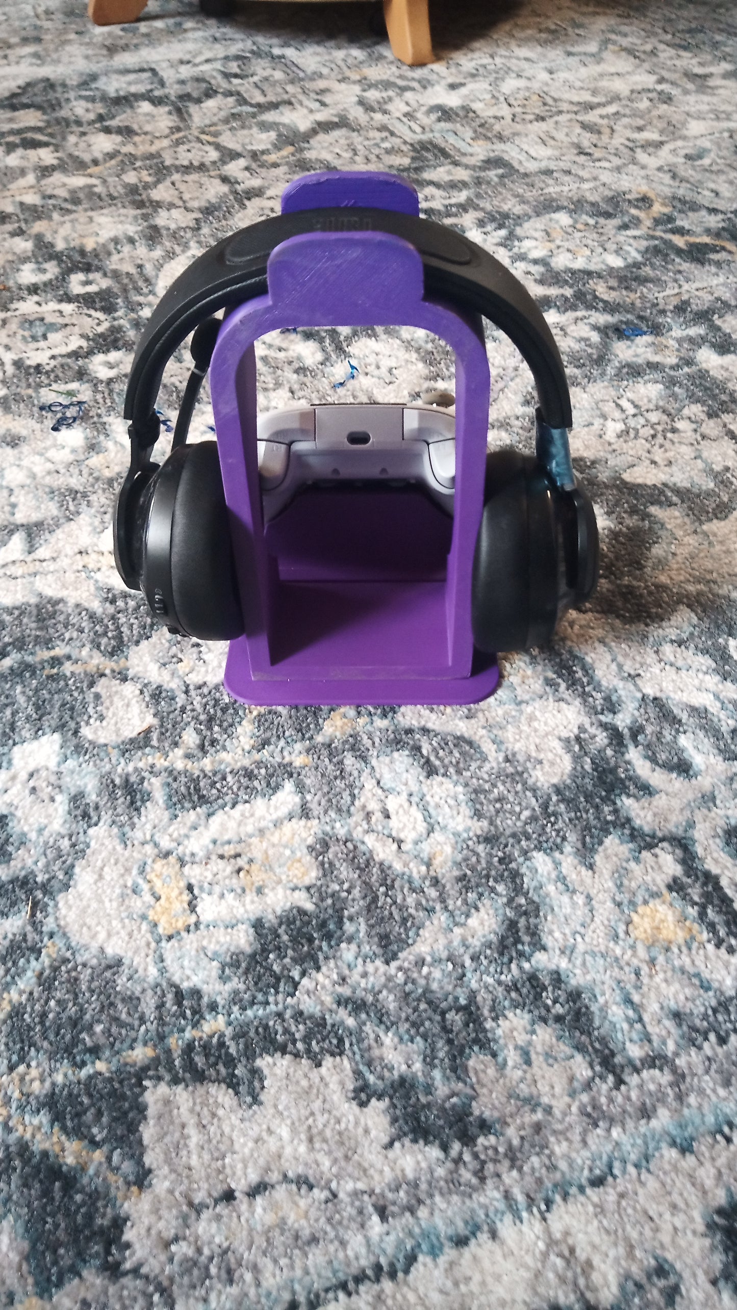 Xbox Controller and Headset 3D printed Organization Stand